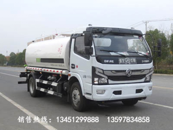 東風(fēng)多利卡灑水車(國六)
