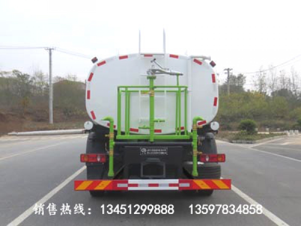 東風天錦灑水車(國六)
