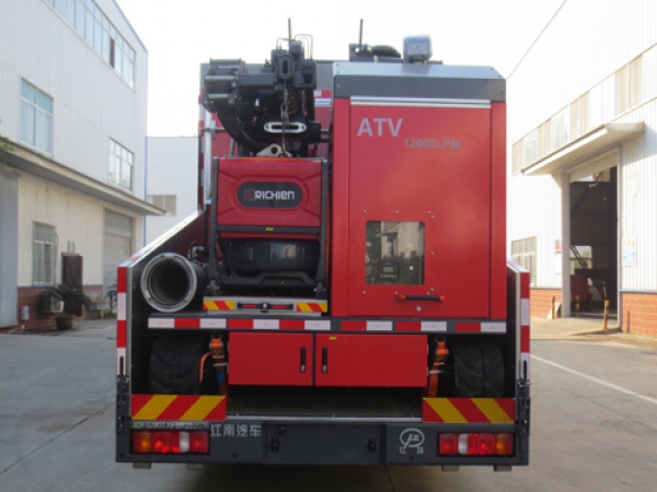 重汽泵浦消防車(遠程供水+水帶敷設)