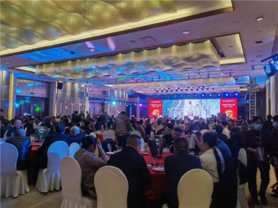 五糧液股份東方龍酒品鑒會暨湖南酒醇商貿(mào)開業(yè)慶典在長沙隆重舉行